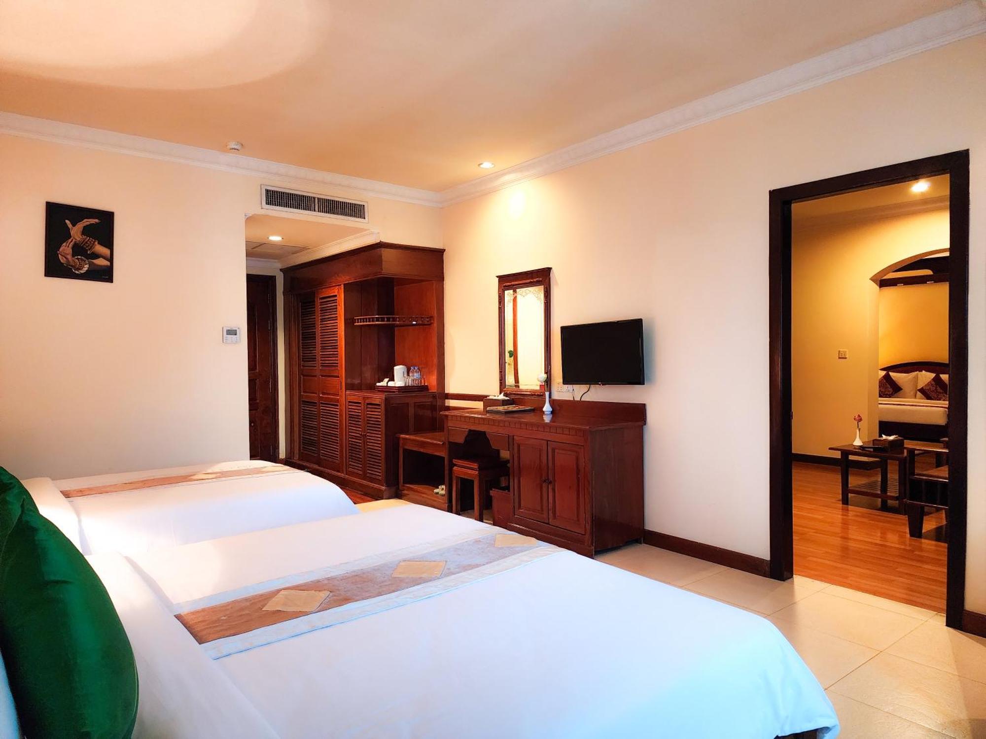 Angkor Holiday Hotel Siem Reap Ngoại thất bức ảnh